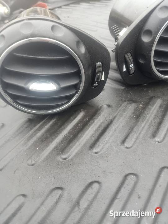 Kratka nawiewu prawa lewa Alfa Romeo 147 sprzedam