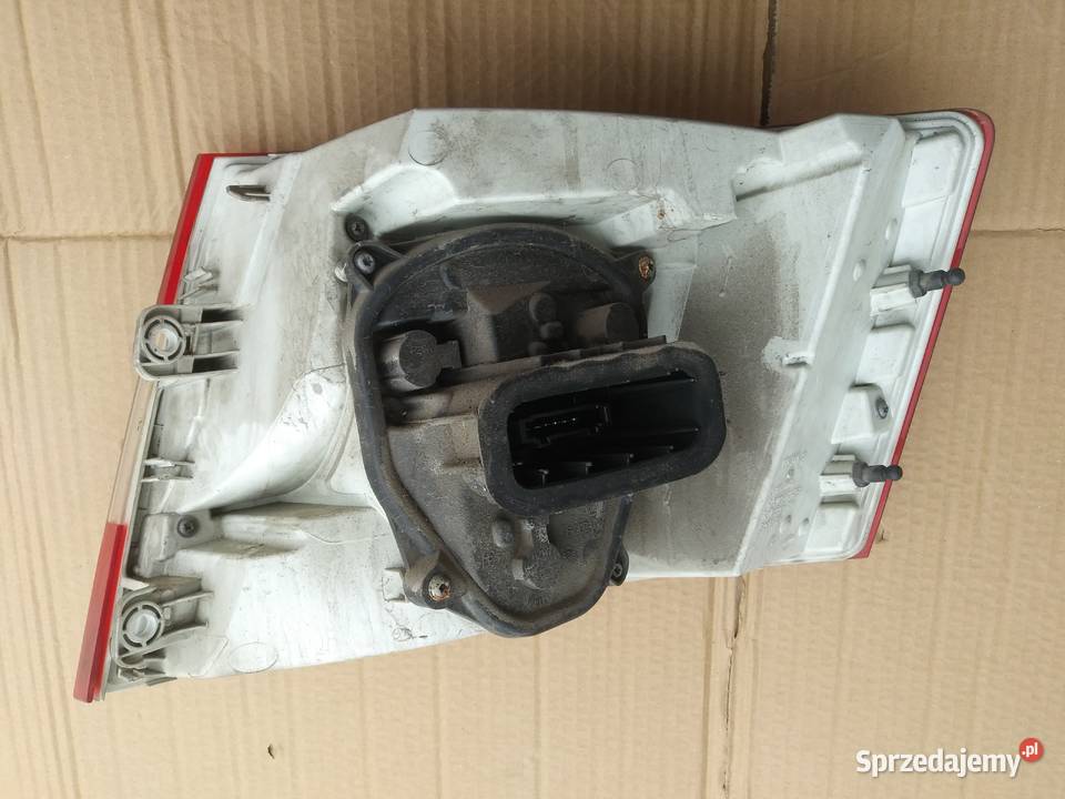 Lampa Skoda Octavia III 5E tył HB sedan