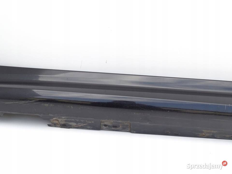 LISTWA PROGOWA PRAWA 8054272 BMW F30 BLACK