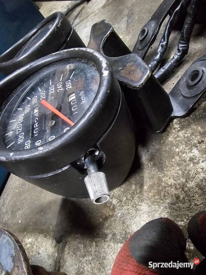 Suzuki gsf 600 Bandit licznik zegary liczniki Liczniki