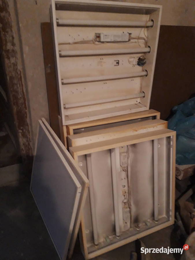 Lampy oprawy świetlówkowe