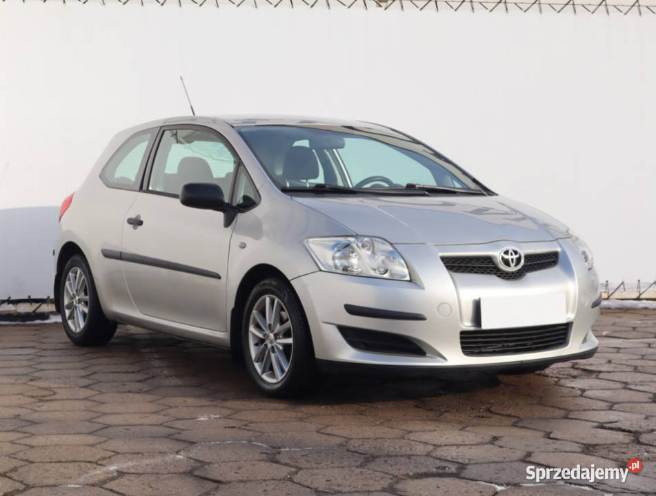 Toyota Auris 14 VVTi Łódź sprzedam