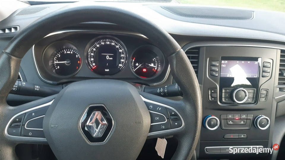 Renault Megane Renault Megane 12 TCe Energy Life Rok produkcji 2017 Bachowice sprzedam