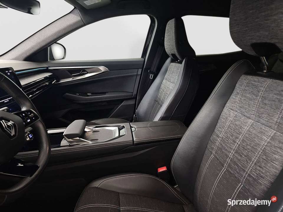 Austral 13 TCe mHEV Techno aut