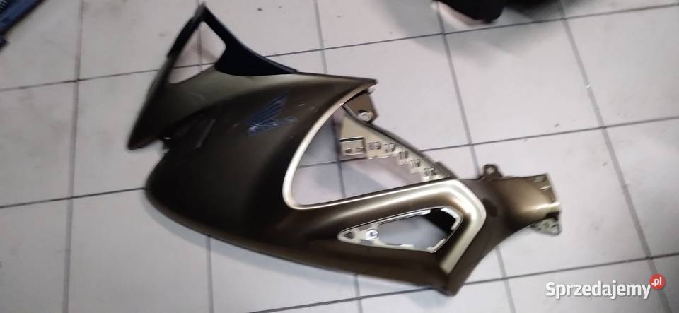 Czasza Owiewka Boczek Lewy Honda NT 700 V Brzeszcze