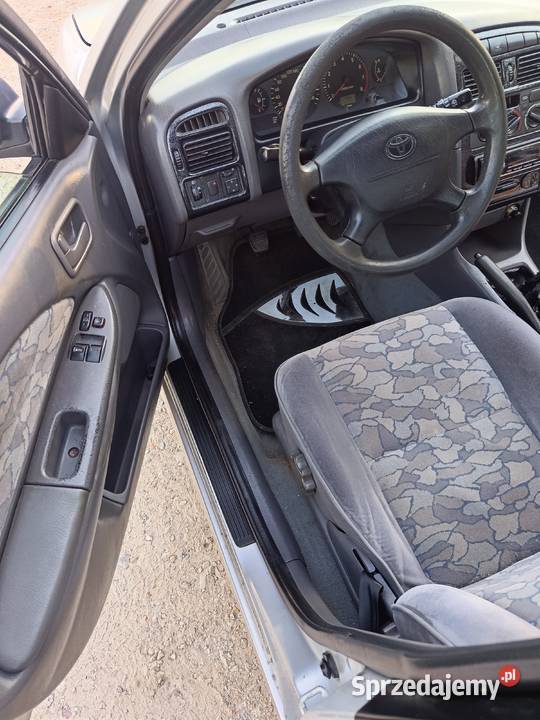 Toyota Avensis 18 gaz LPG długie opłaty 125KM Płock sprzedam