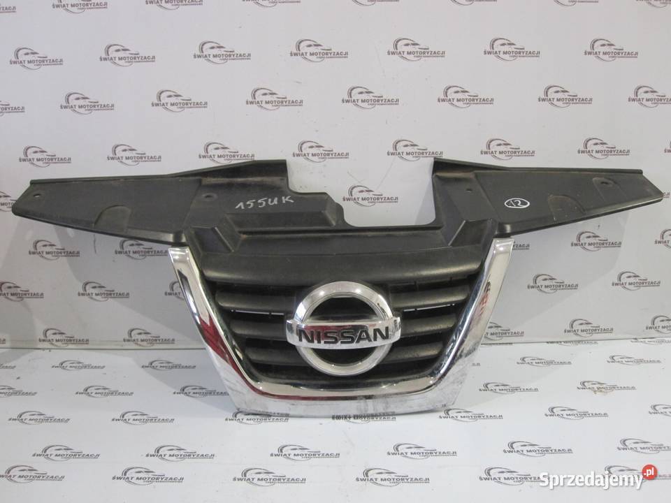 NISSAN JUKE I 13r grill atrapa 620701KA6A