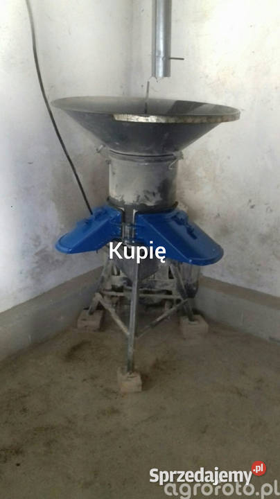 Śrutownik Bąk bez silnika nieuszkodzony