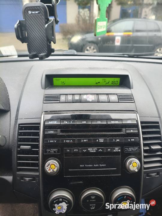 Mazda 5 I gen 2010 20 Diesel 143 auto rodzinne 7 manualna