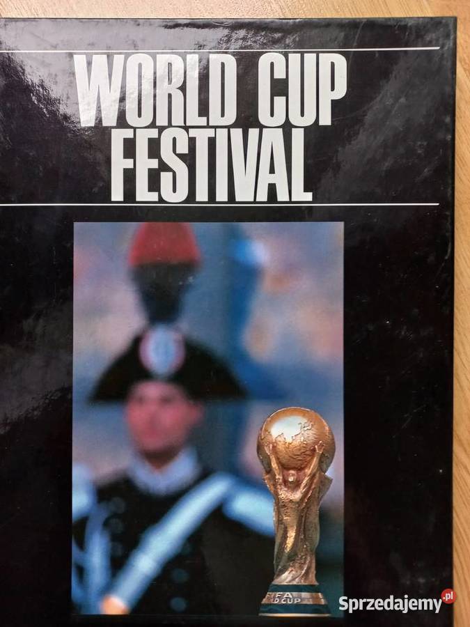 Puchar świata festiwal książka FIFA Rok wydania 1990 Bydgoszcz sprzedam
