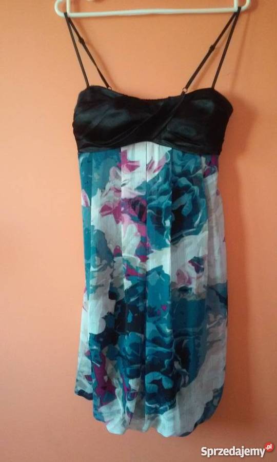 Sukienka Gina tricot