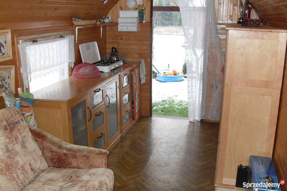 Barakowóz mieszkalny rodziny czysty i pachnący Boszkowo