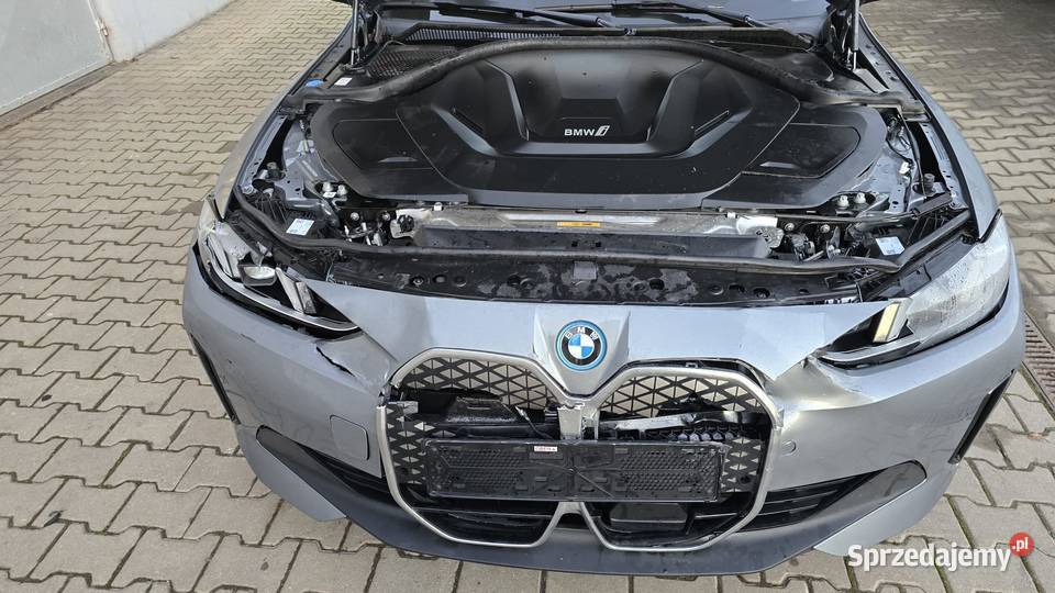 BMW i4 703kWh eDrive 35 75000 NETTO Nowy Świętów