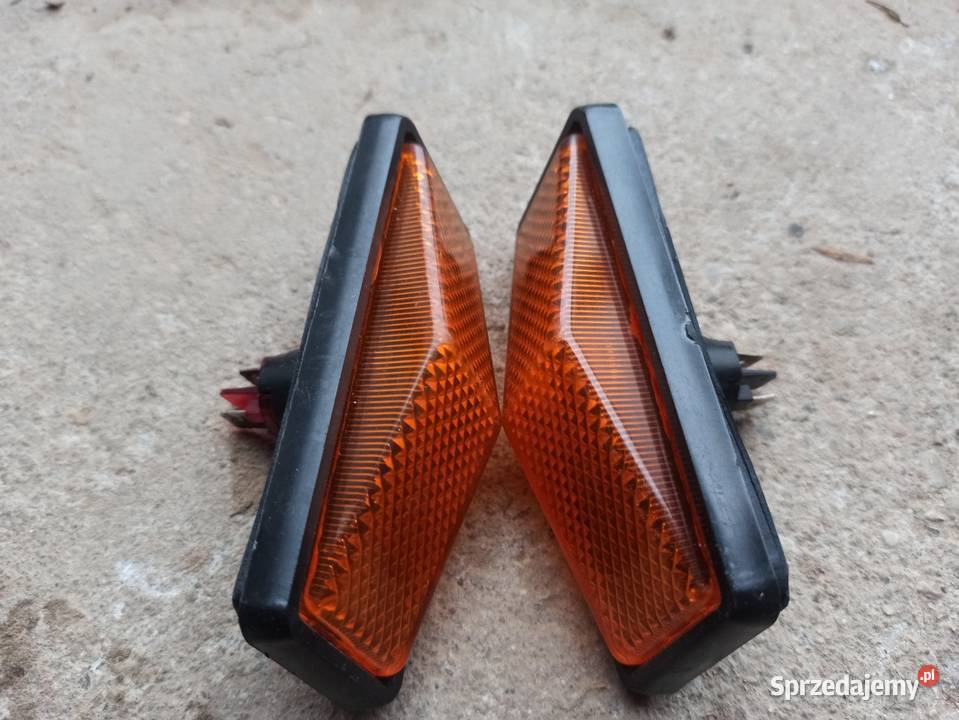nowe nieużywane kierunkowskazy boczne Polonez łódzkie