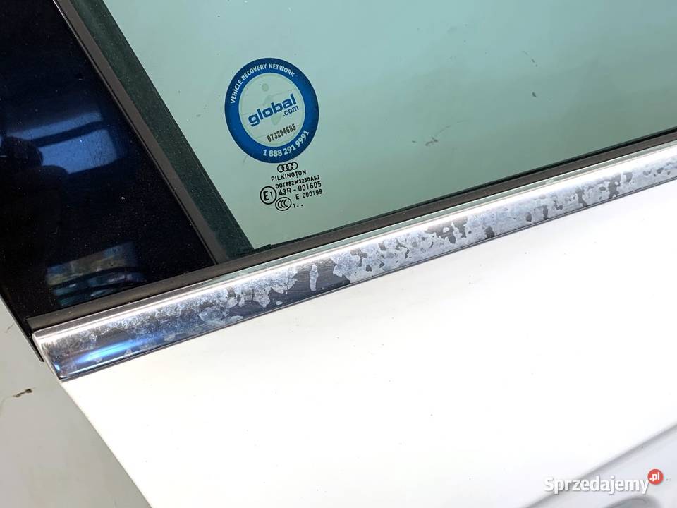 DRZWI PRAWY PRZÓD AUDI A4 B8 SedanLimuzyna 0715 osobowe Drzwi