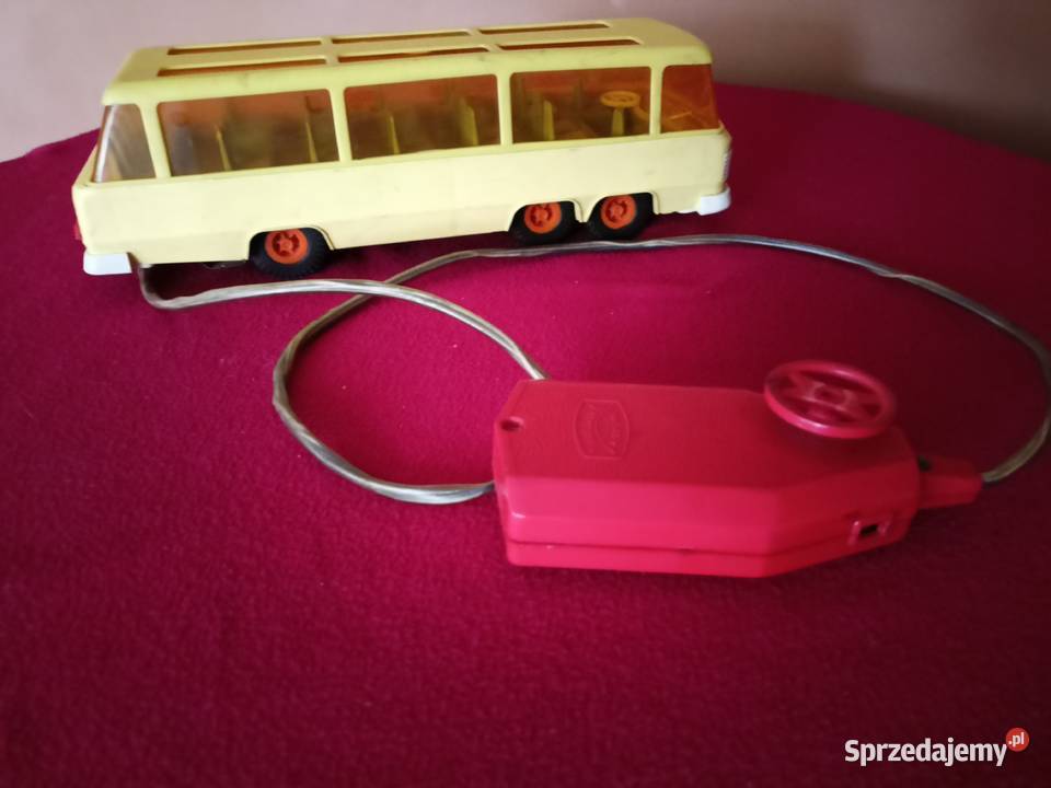 Zabawka PRL autobus Rzeszów