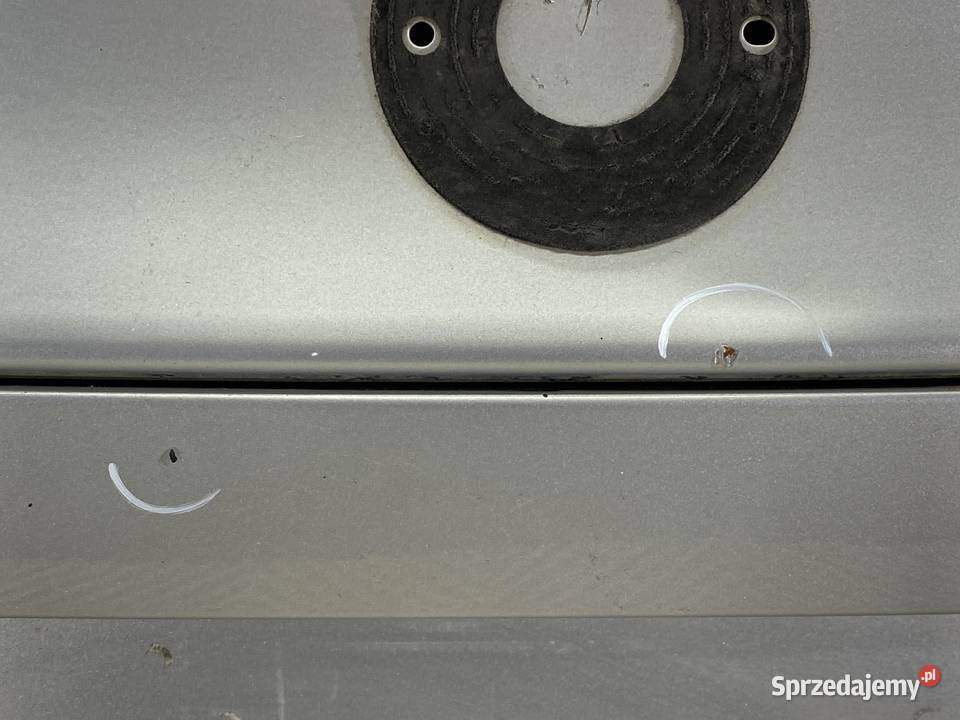 KLAPA TYŁ BMW E83 Van minibus 0311 TYLNA Klapy bagażnika