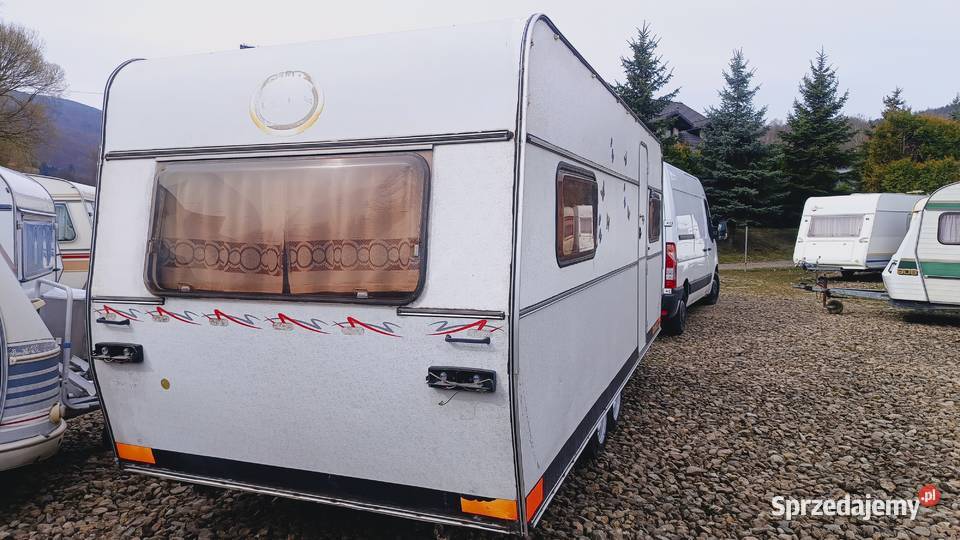 przyczepa kempingowa campingowa kemping DOMEK Kempingowe Międzybrodzie Bialskie