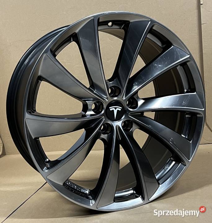 Felgi Tesla Model Y Rial Lugano 95Jx20 ET37 Samochodowe Samochodowe sprzedam