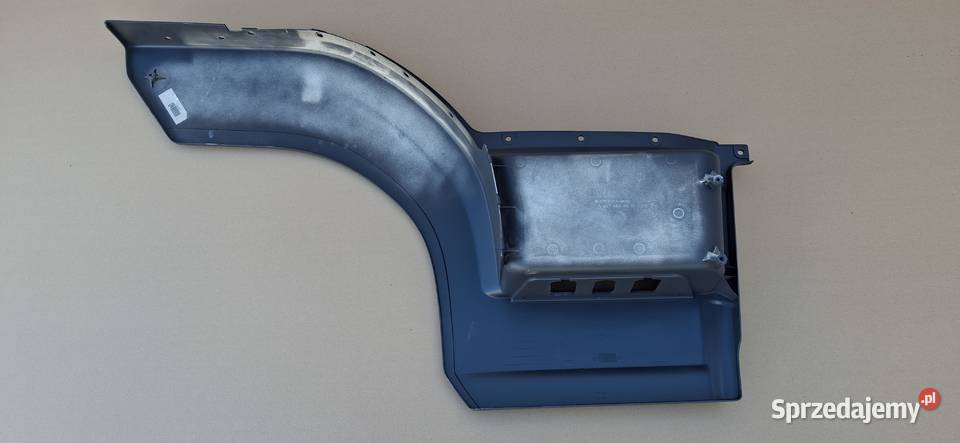 STOPIEŃPRAWY ORYGINAŁ STOPNICA PRAWA NADKOLE ciężarowe Bieleń sprzedam