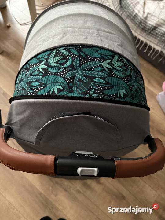 Wózek spacerowy Momi Estelle Dakar szary/srebrny łódzkie