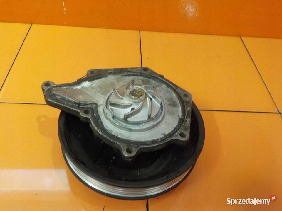 AUDI A4 B8 32 FSI 10r 265 CAL pompa wody osobowe Suków