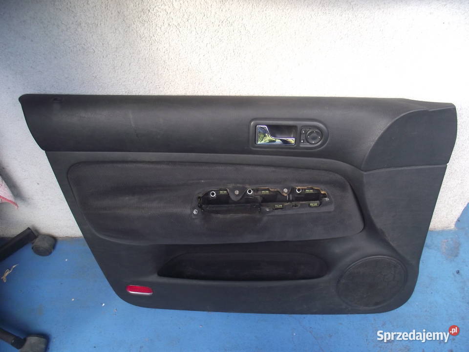 Vw Golf4 Boczek tapicerski lewy dolnośląskie Wrocław