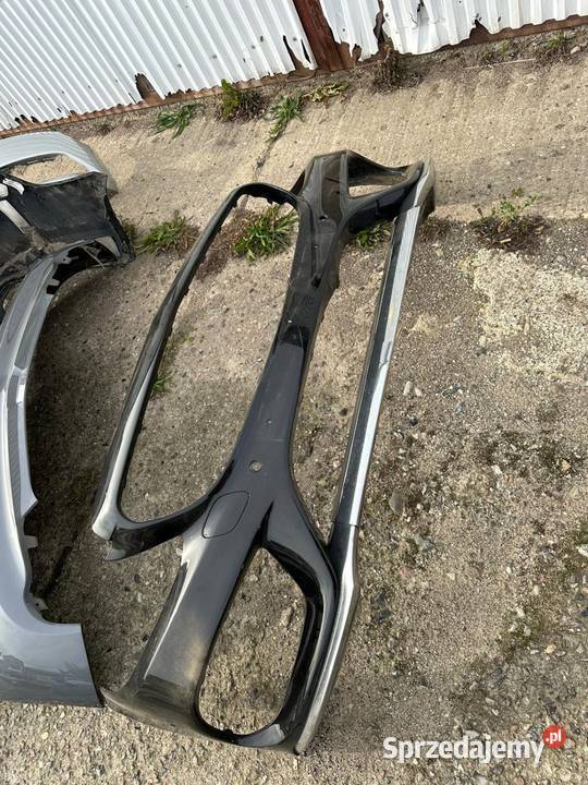 Sprzedam części samochodowe Skoda Octavia Rok produkcji 2016 Zderzaki wielkopolskie Piła