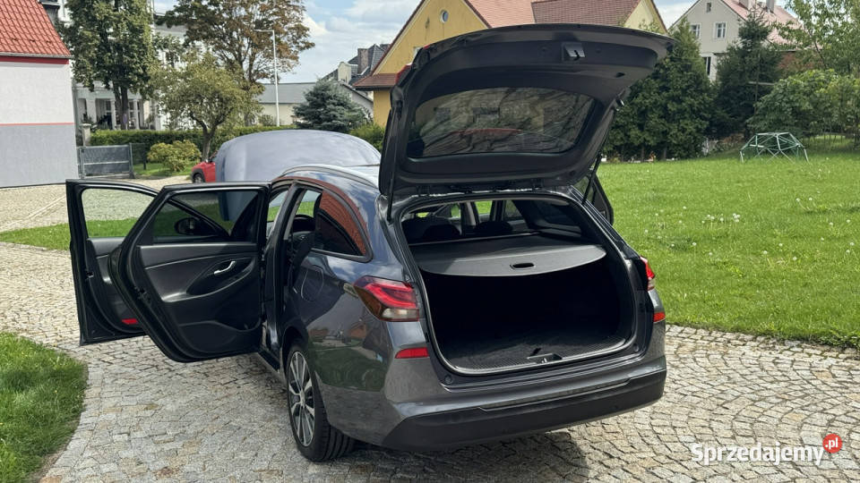 Hyundai i30 16 CRDI 110 z Niemiec SERWISOWANY isofix Hyundai Strzegom