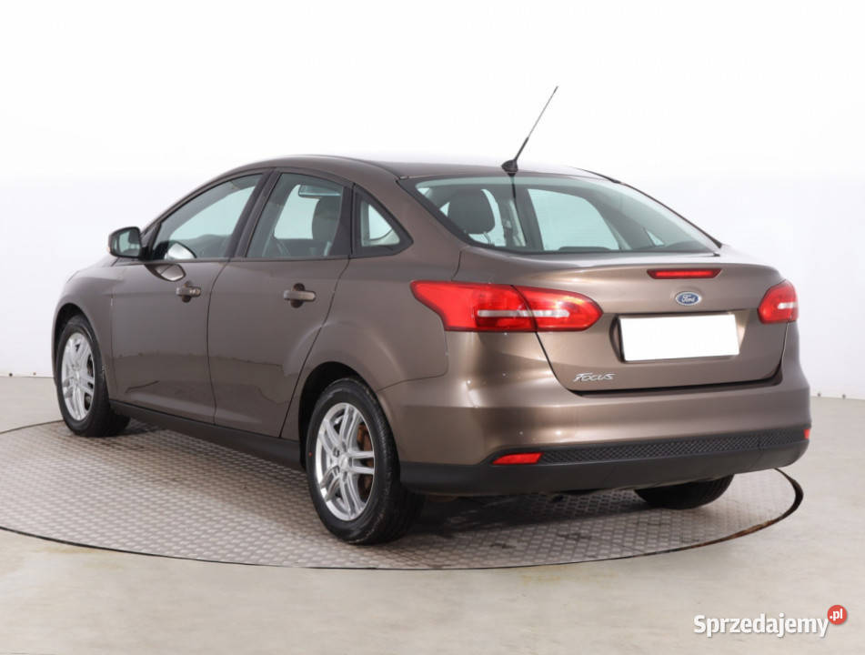 Ford Focus 16 i Piaseczno sprzedam
