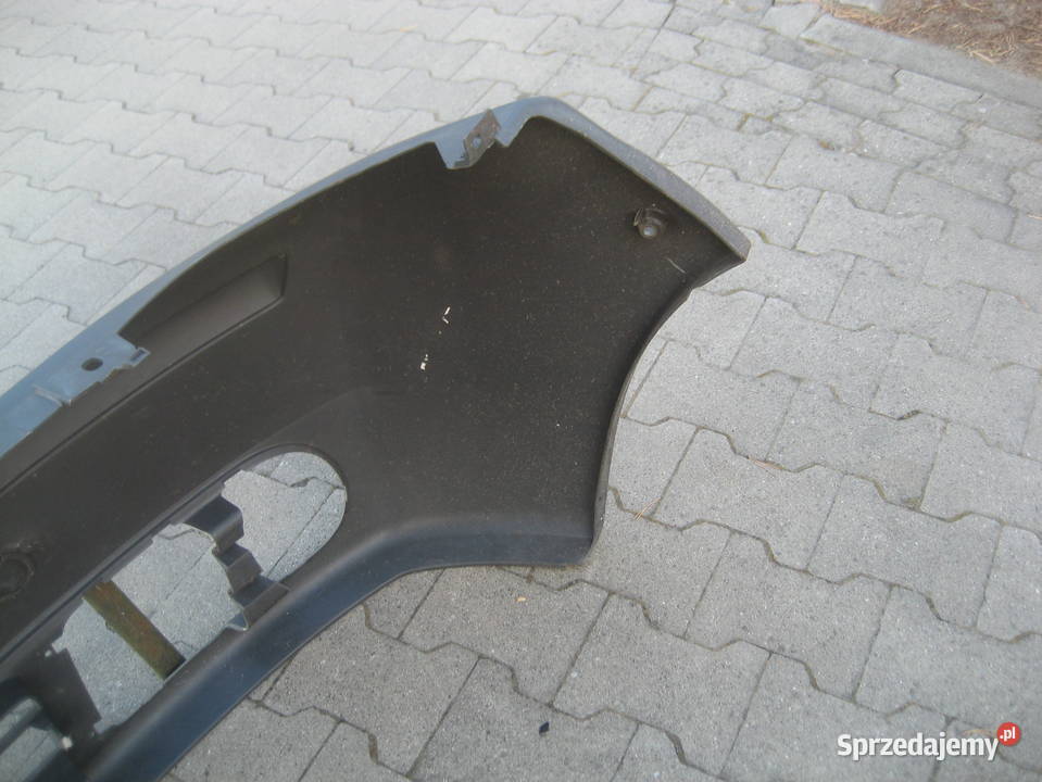 renault trafic vivaro a 0106r zderzak przedni osobowe wielkopolskie