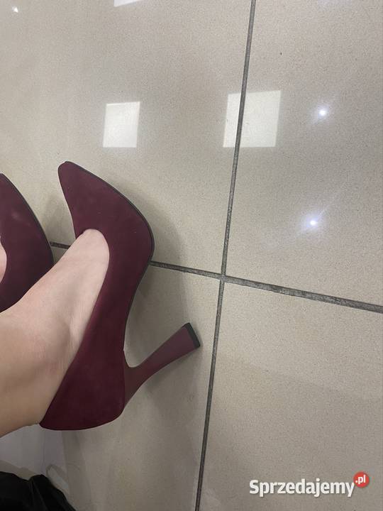 Skórzane buty na kieliszku