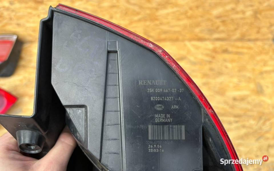 Lampa TYLNA PRAWA RENAULT SCENIC II FL osobowe Międzychód sprzedam