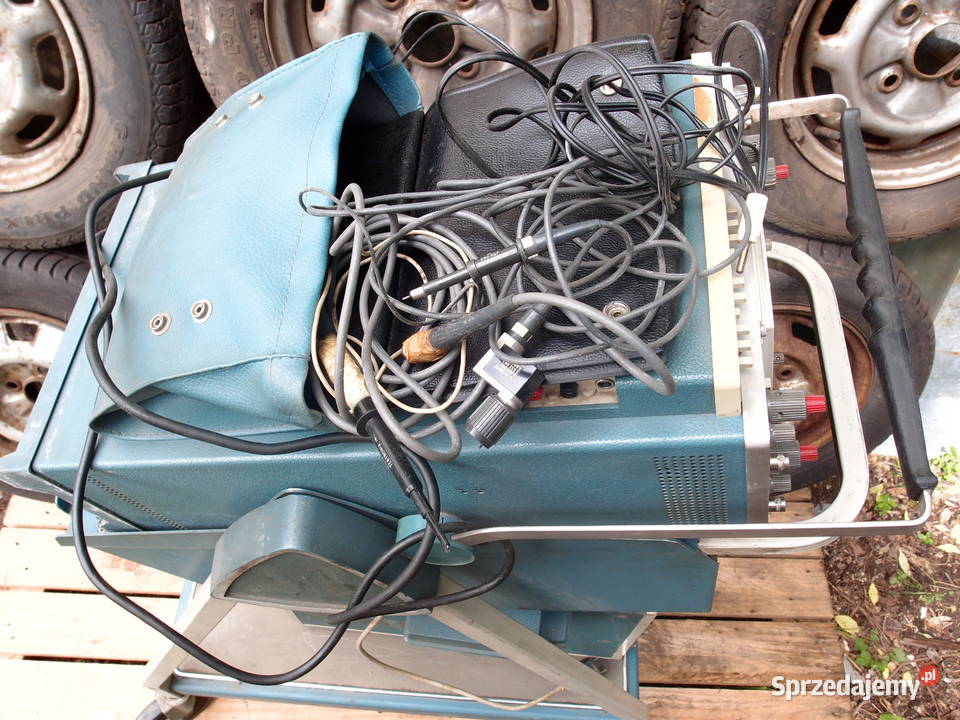 Oscyloskop Tektronix model DM43 466 z wózkiem Łódź