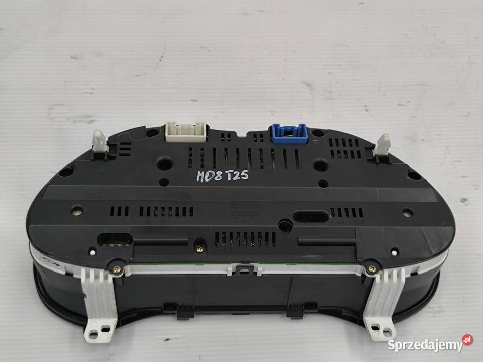 LICZNIK ZEGARY TOYOTA AVENSIS II T25 18 VVTI sprzedam