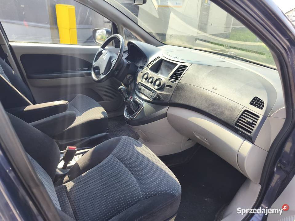 Mitsubishi Grandis 2006 20 TDI 140 koni 285 diesel Łuków
