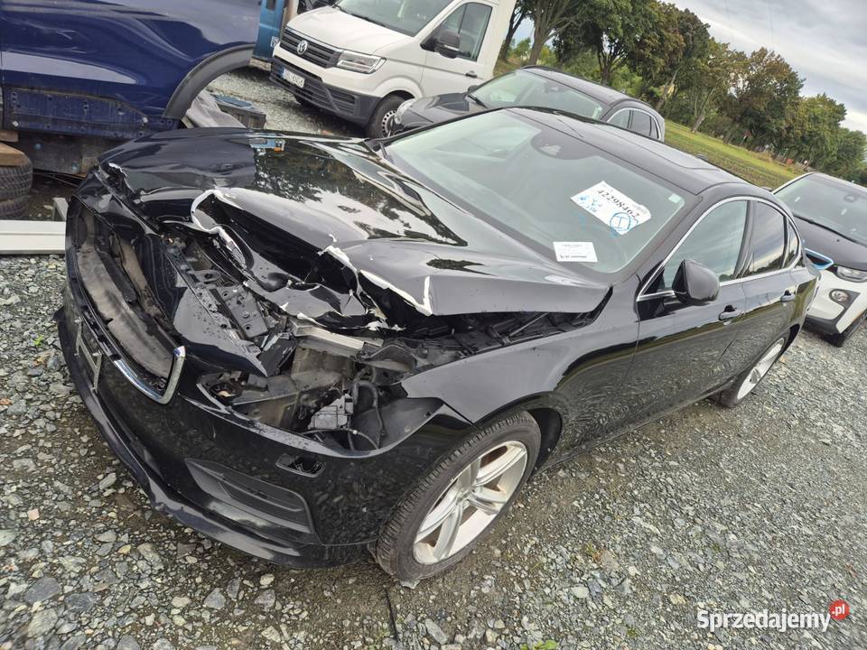 Volvo S90 2017 20 FWD zadbana uderzeniu w dolnośląskie