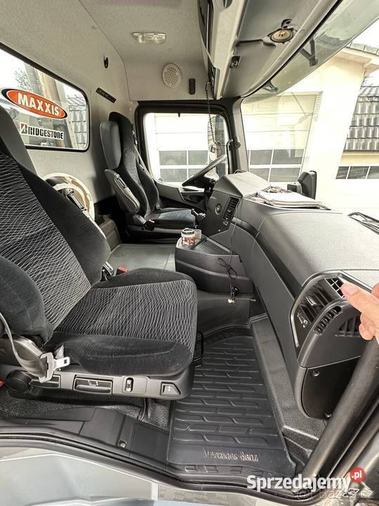 Arocs 3236 8x4 meiller 10500cm3