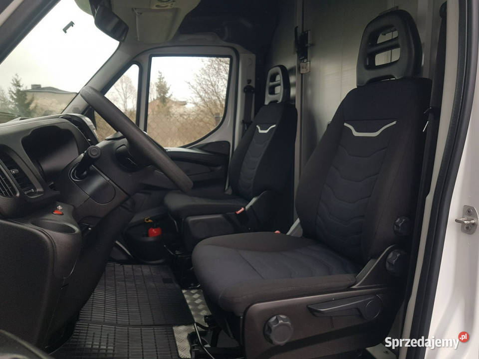Iveco Daily KONTENER NISKOPODŁOGOWY 443x223x242 Motoryzacja Poręba