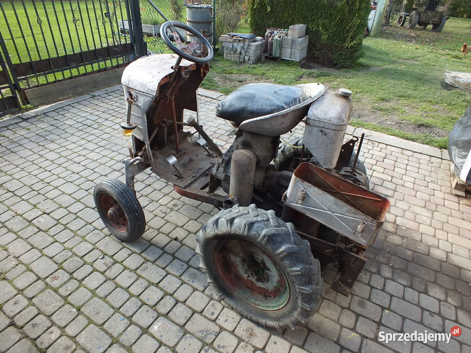 Traktorek Papaj Sam Dzik 221 z Dokumentami Golasowice