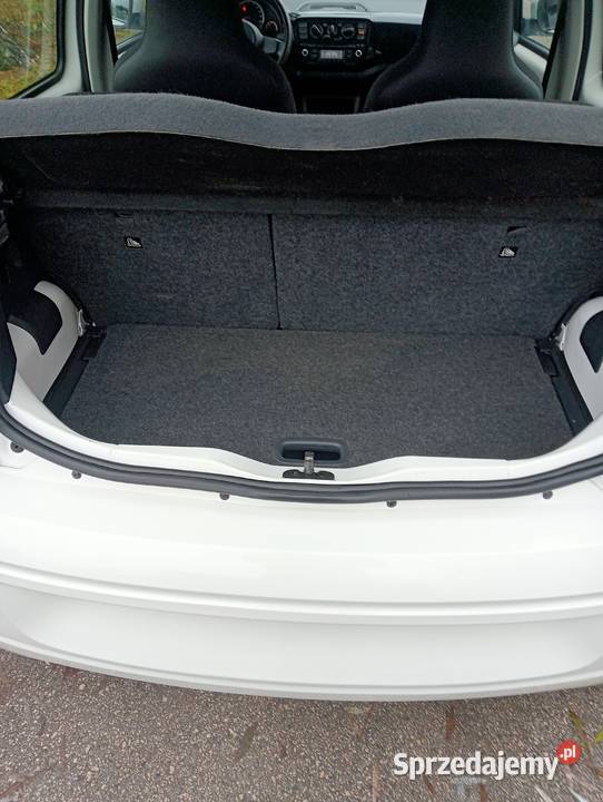 Volkswagen up white style