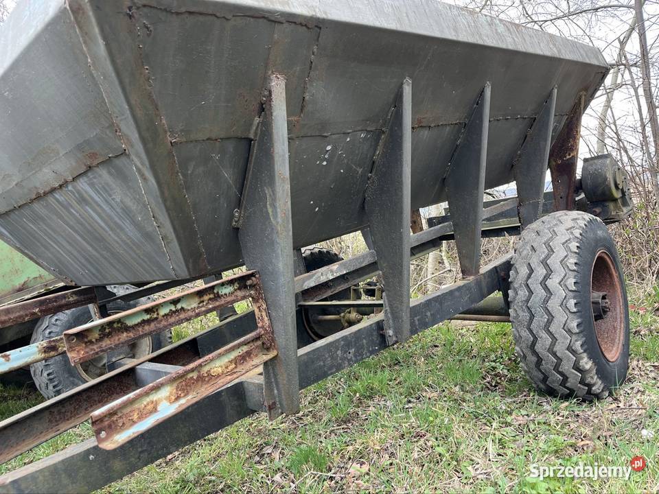 Rozsiewacz Piast RCW 3 Pieszyce sprzedam