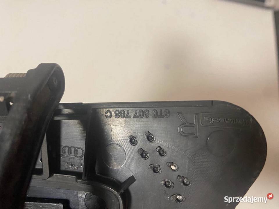 Audi A5 8T prawa zaślepka spryskiwacza Rzeszów