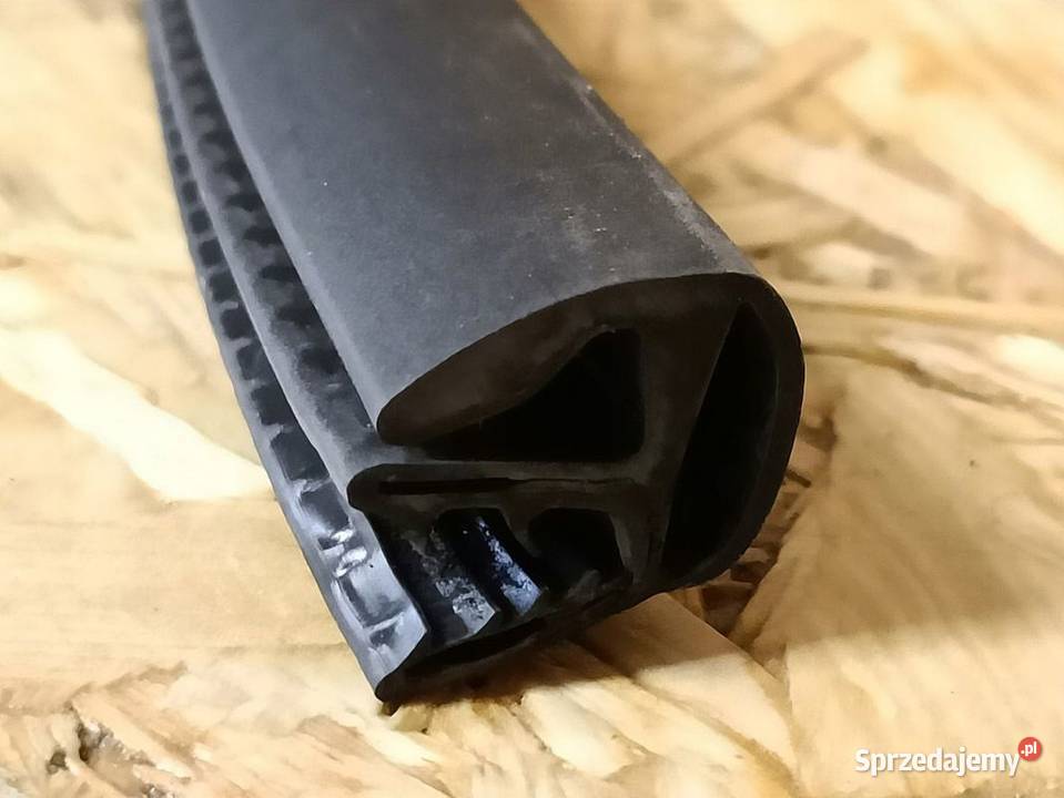 VW SHARAN 7N USZCZELKA DRZWI LEWY TYŁ 7N0868381A Pleszew
