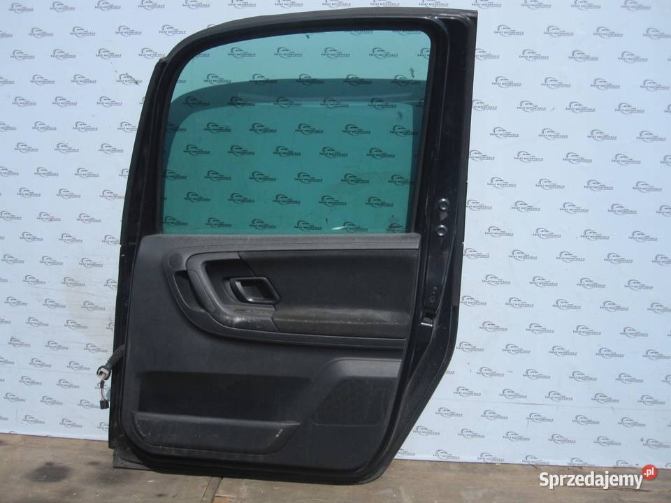 SKODA ROOMSTER LIFT 11r drzwi prawe tył
