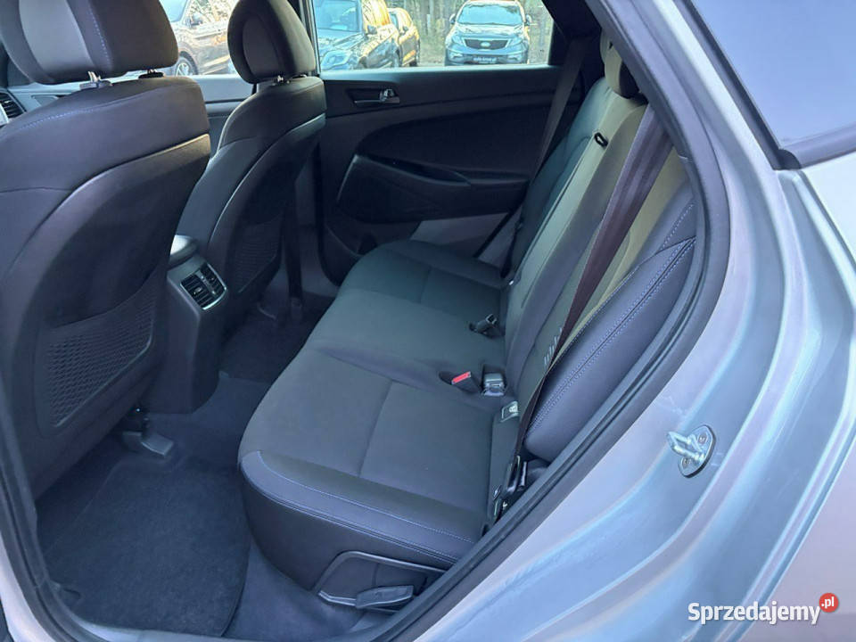 Hyundai Tucson 16 benzyna Kamera cofania mazowieckie Lipówki sprzedam