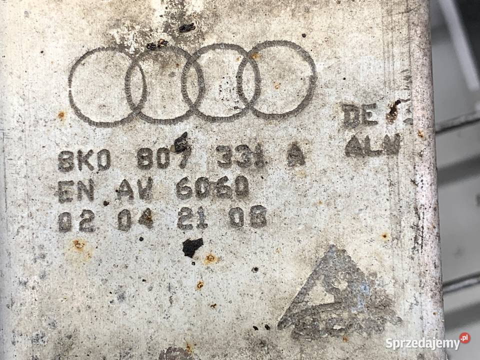 BELKA ZDERZAKA TYŁ AUDI A4 B8 Kombi 0715 osobowe sprzedam