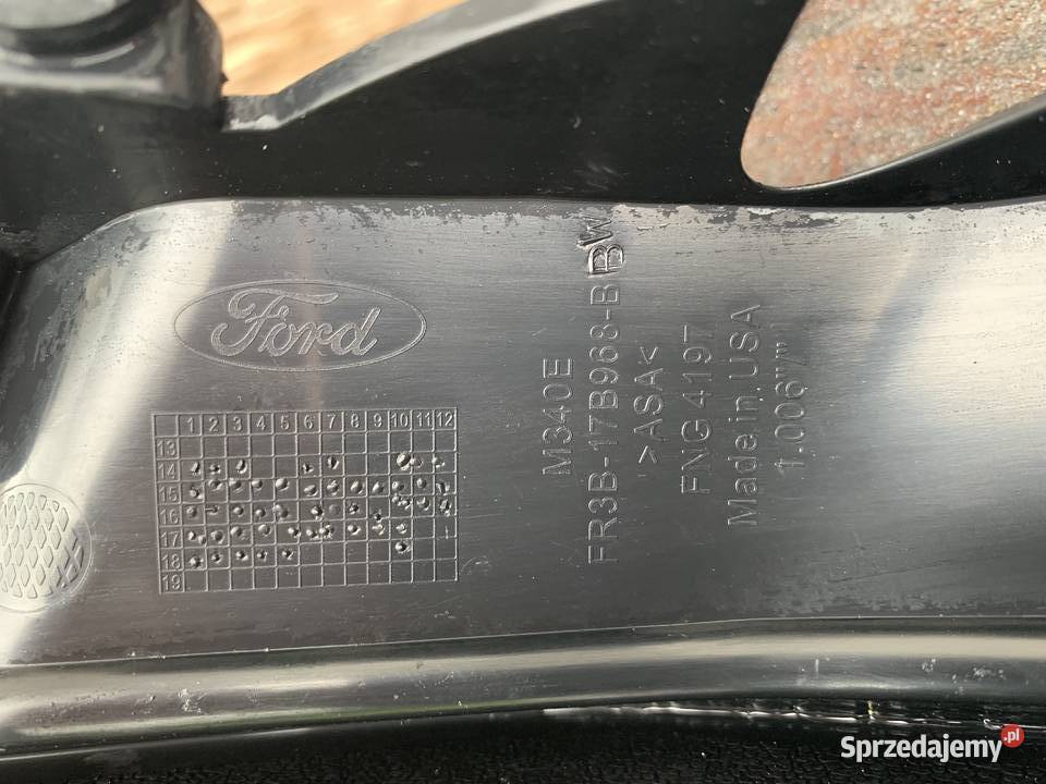 Ford Mustang VIgen zaślepka halogena prawa podkarpackie Krosno