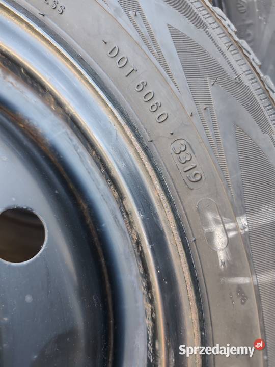 Opony NOKIAN 17565 R15 zimowe 15cale Bodzanów