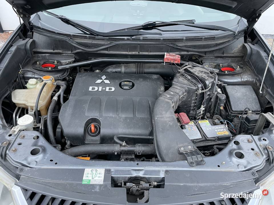 Mitsubishi Outlander 20DID 140 4x4 łódzkie